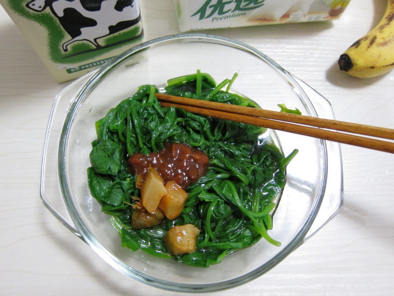 凉拌菠菜