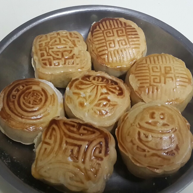 广式豆沙月饼