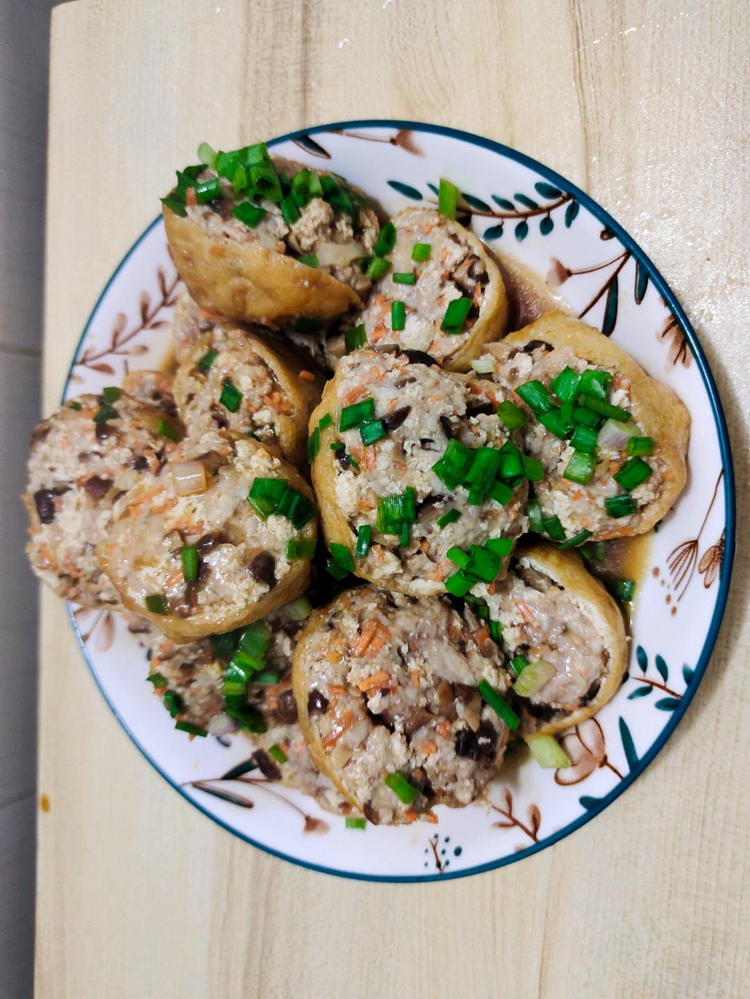 一端上桌就被秒光的时蔬肉沫酿油豆腐
