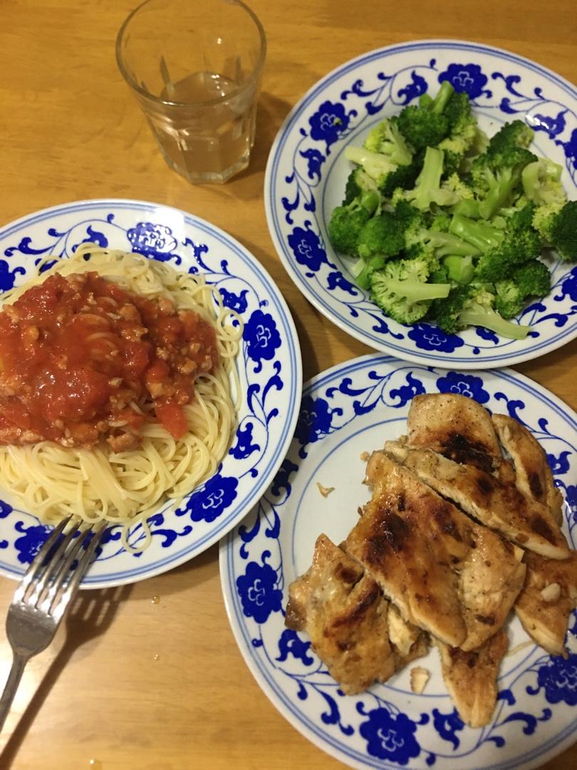 酷炫屌炸天好吃的煎鸡胸肉（香蒜蜂蜜煎鸡胸肉）