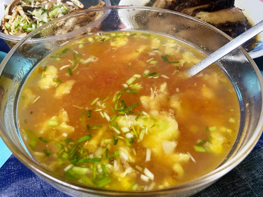 林佩儿做的番茄蛋花粥