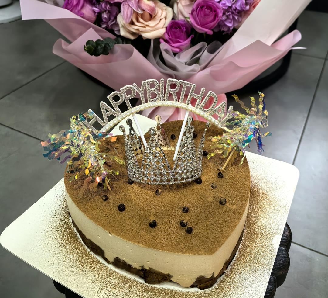 提拉米苏咖啡巴斯克蛋糕☕️成年人不做选择