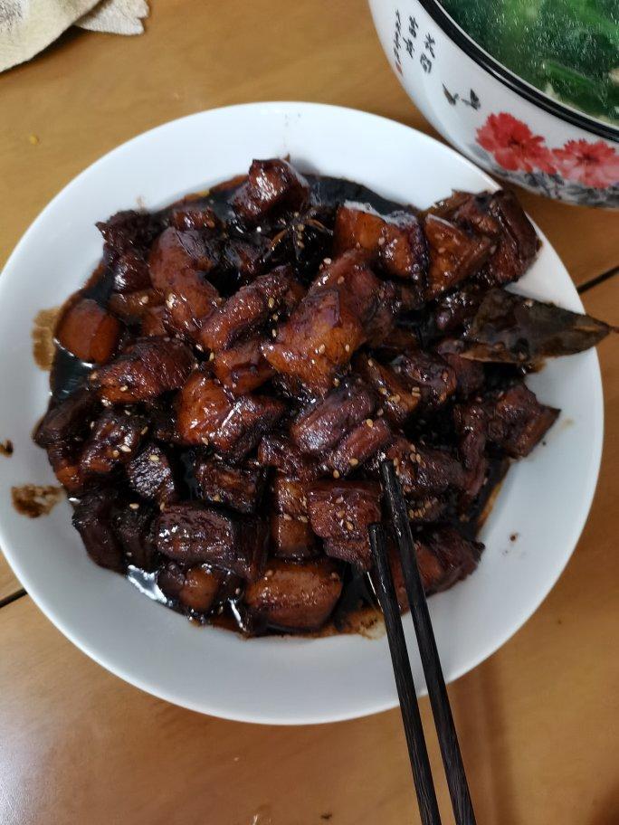 不焯水不放油的家常红烧肉