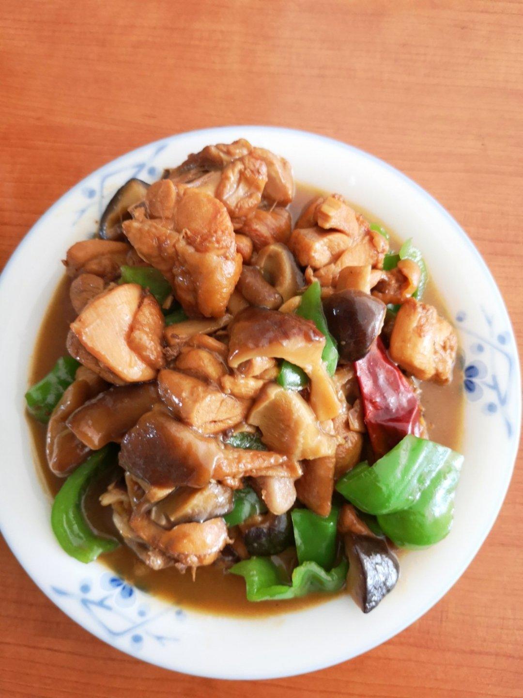 拌饭更好吃的黄焖鸡