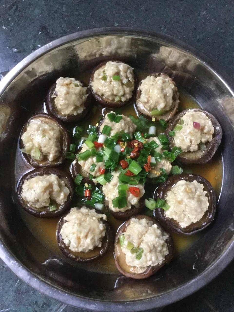 豆腐肉末酿香菇