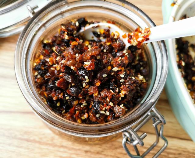 这才是牛肉酱最正宗的做法,真材实料,一顿可以吃下三碗米饭的做法