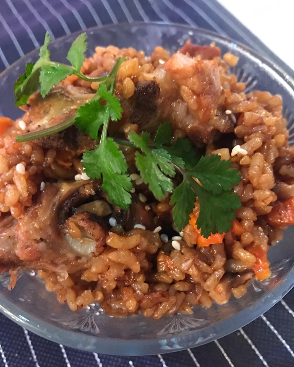 喷香排骨焖饭