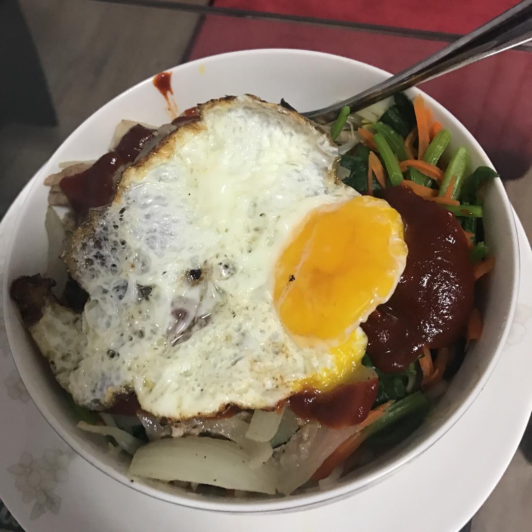 韩国石锅拌饭