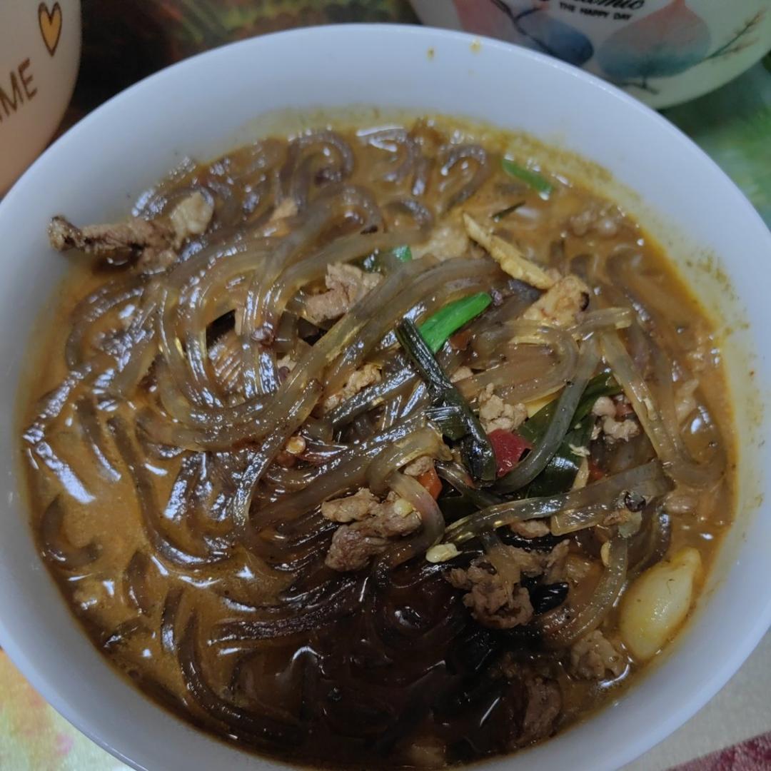 肉沫红薯粉丝煲