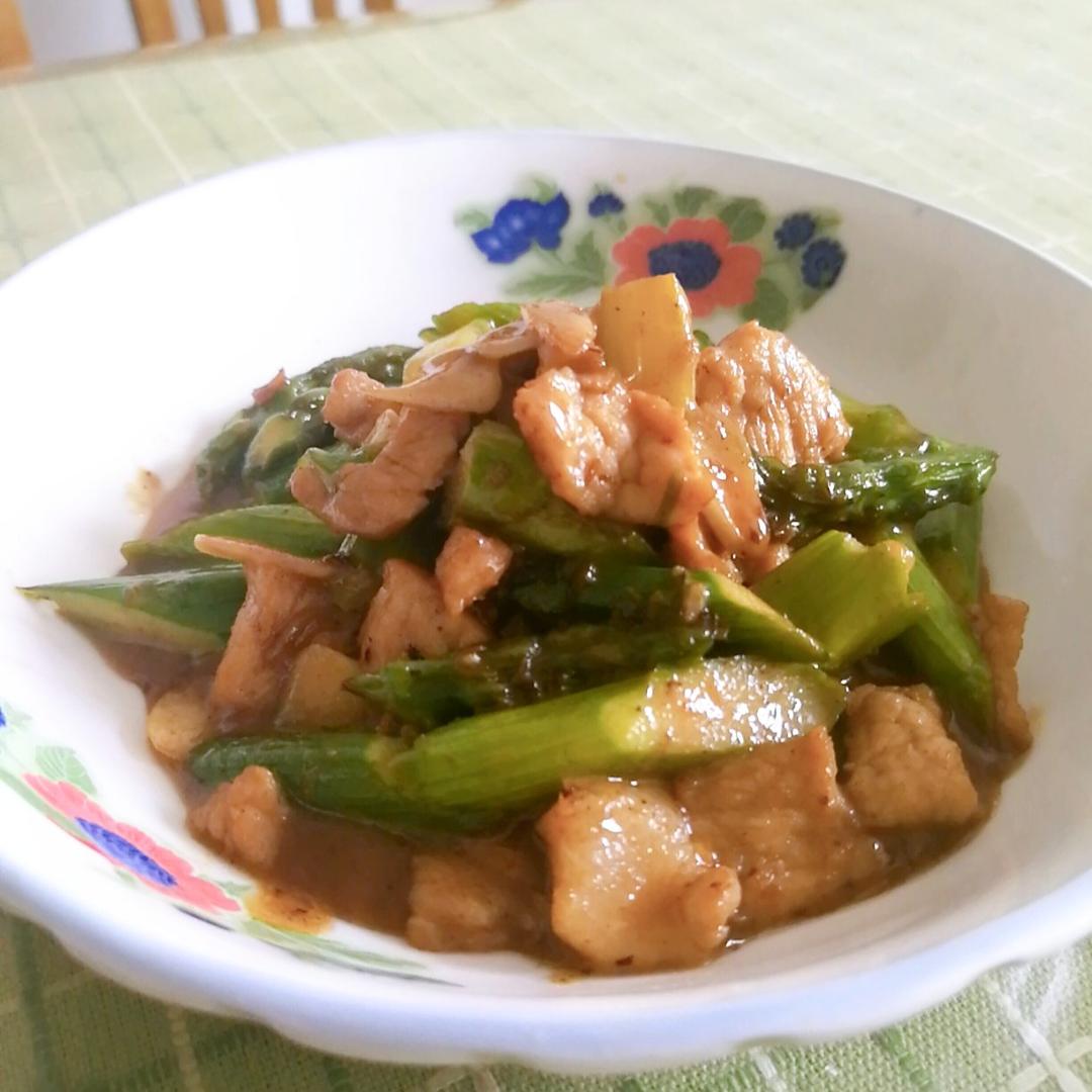 芦笋炒猪肉