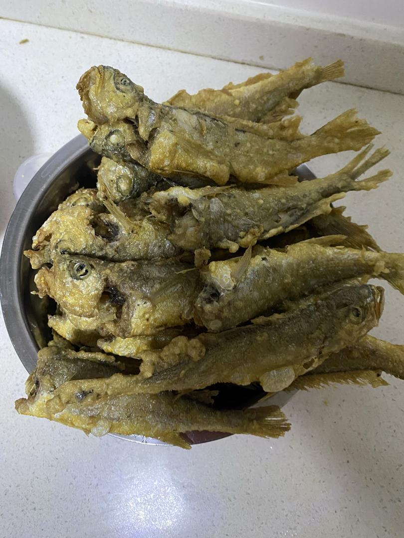 香香脆脆的炸鱼