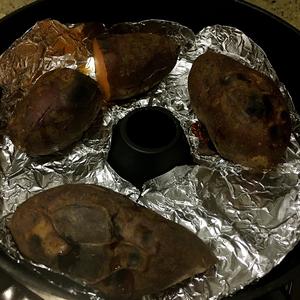 烤红薯 铁锅版的做法 步骤2