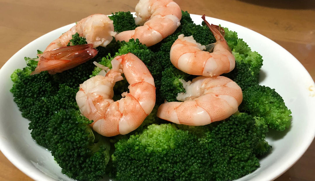 西兰花拌虾仁【低脂又美味】