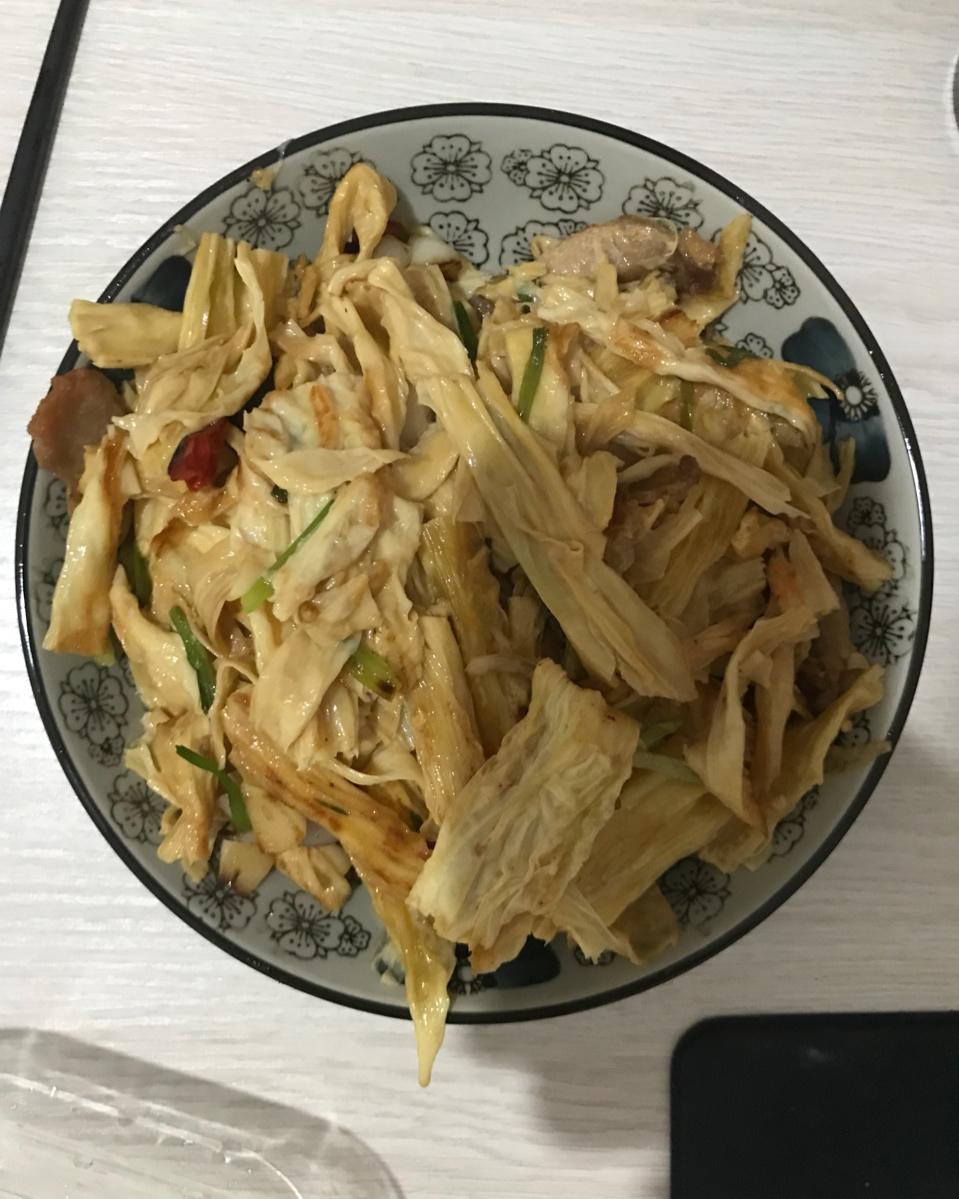 腐竹炒肉