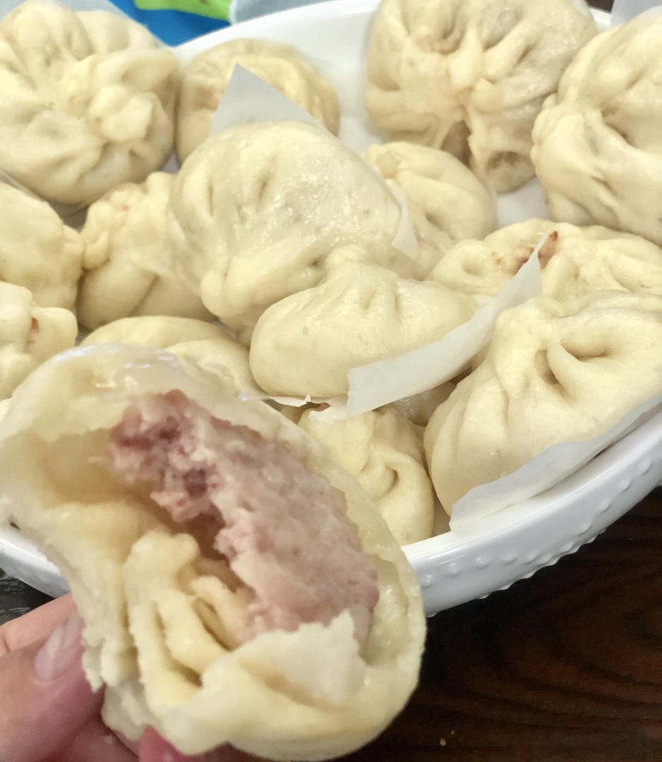 飙汁大肉包