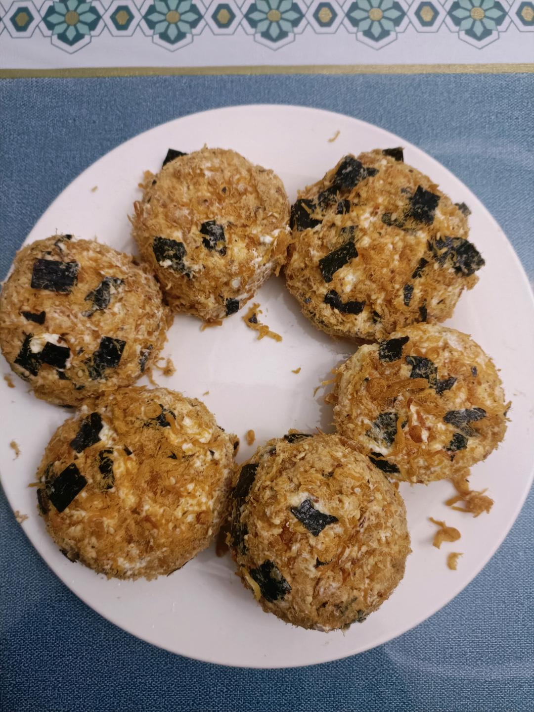 美味海苔肉松小贝