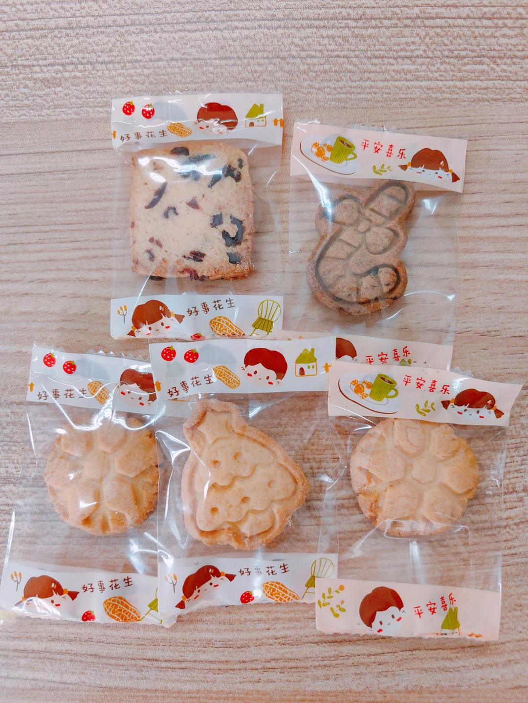 小朋友们超爱的卡通小饼干