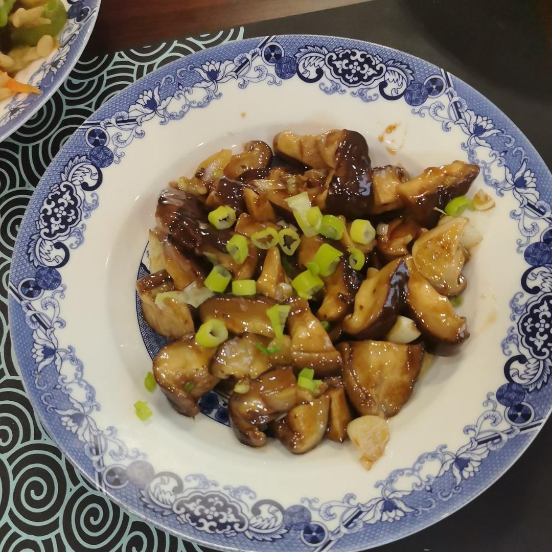 香菇这样炒比肉都好吃😋素炒香菇