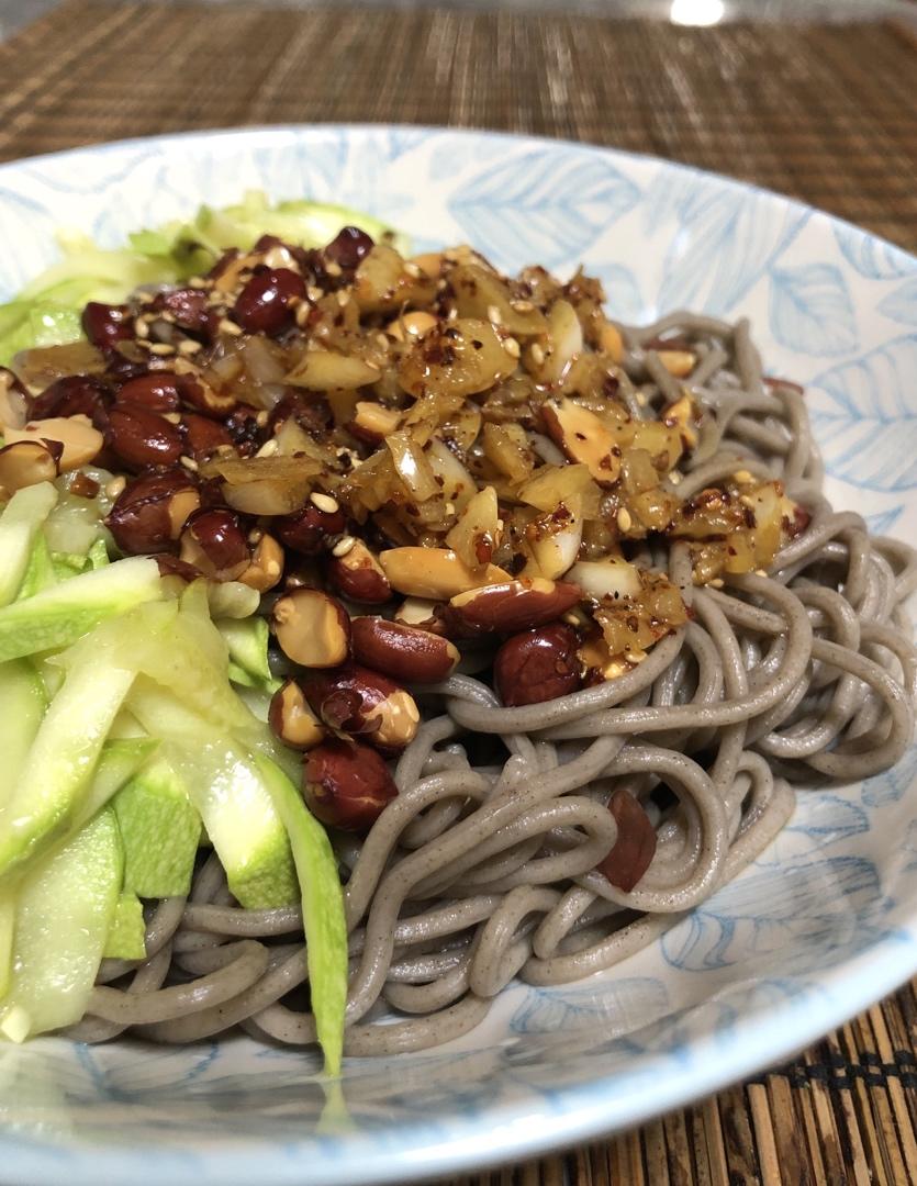 超好吃的凉拌面（荞麦面）