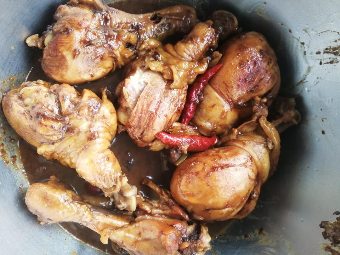 卤鸡腿鸡爪鸡蛋