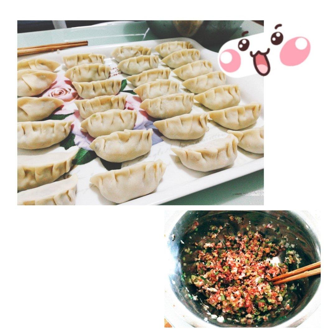 芹菜香菇猪肉饺子