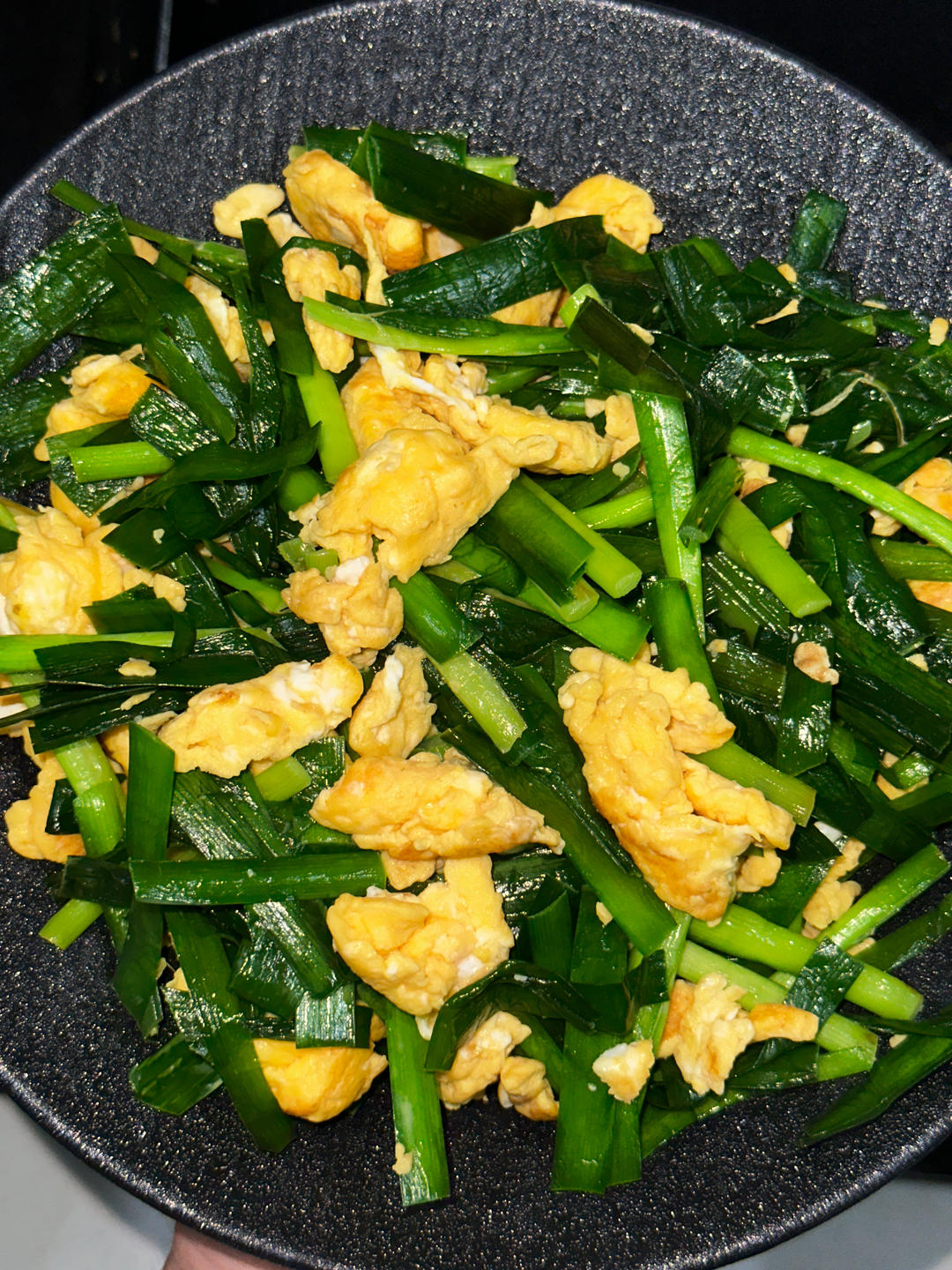 韭菜炒鸡蛋——三分钟快手下饭菜 掌握火候的秘诀