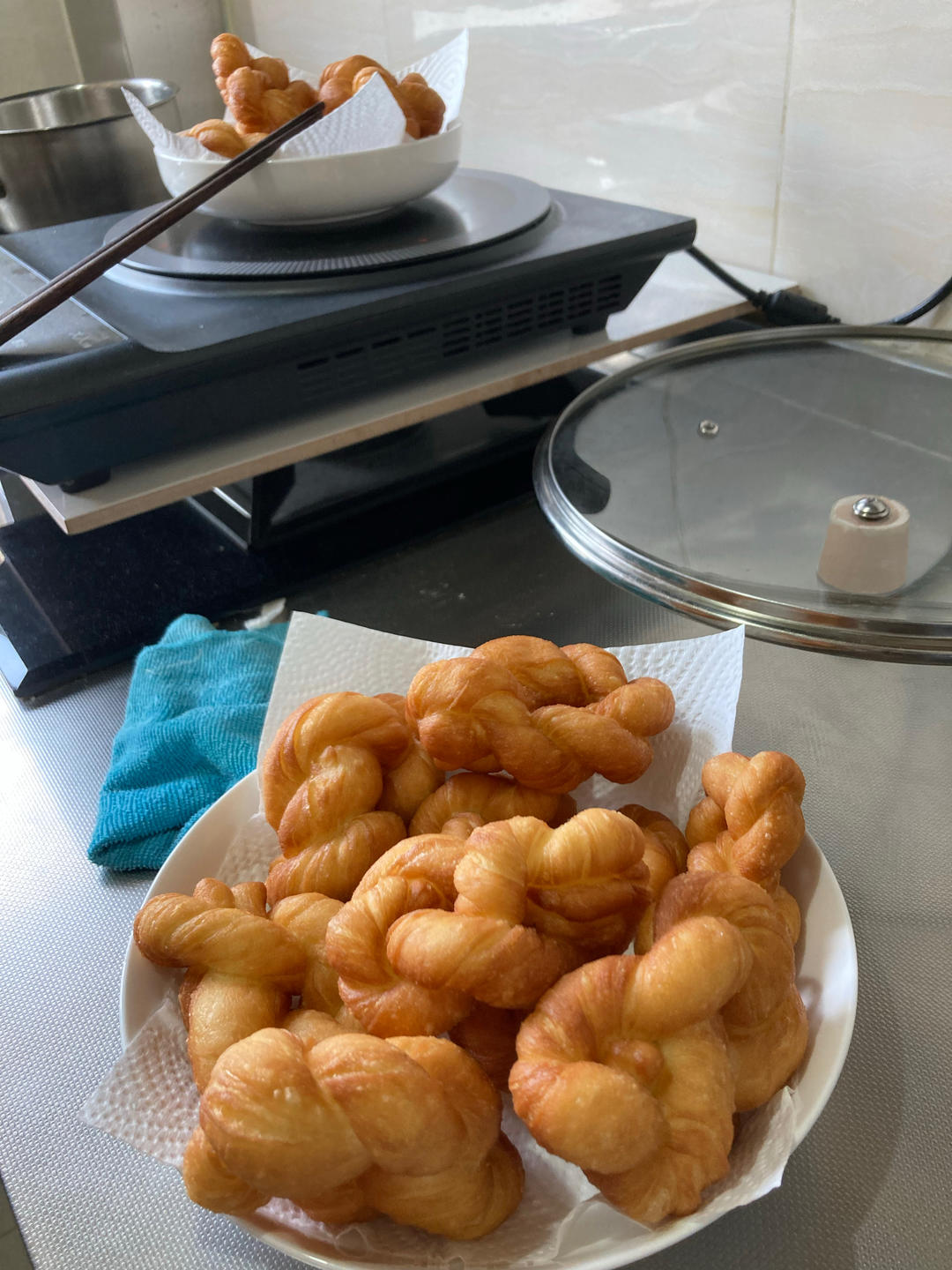 奶香千层酥麻花