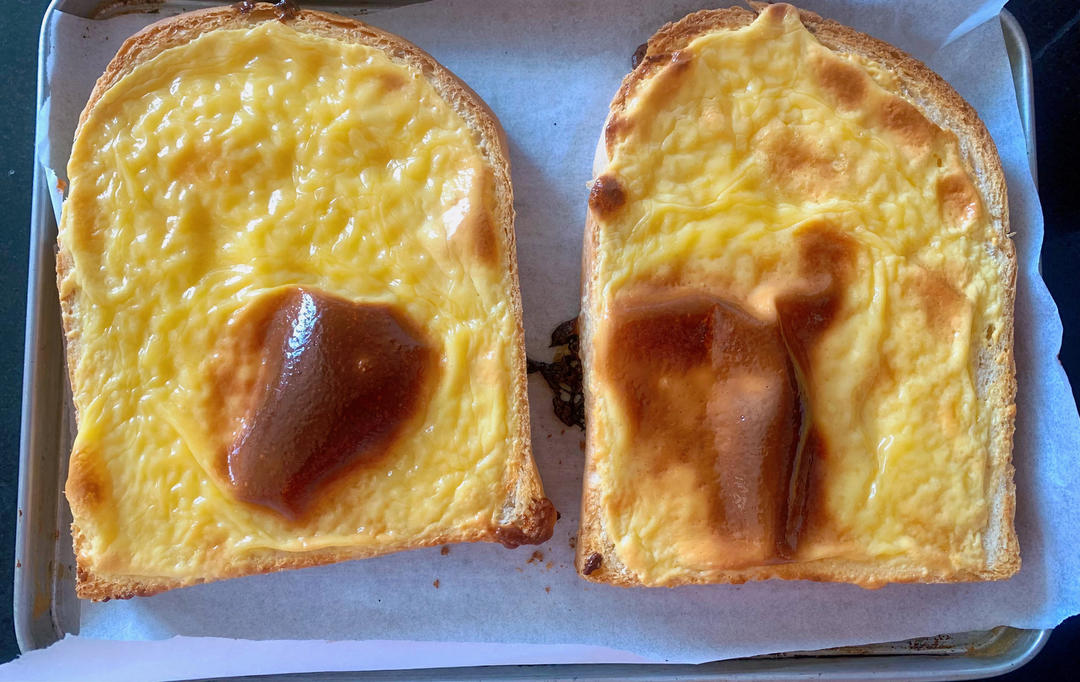 岩烧乳酪吐司片