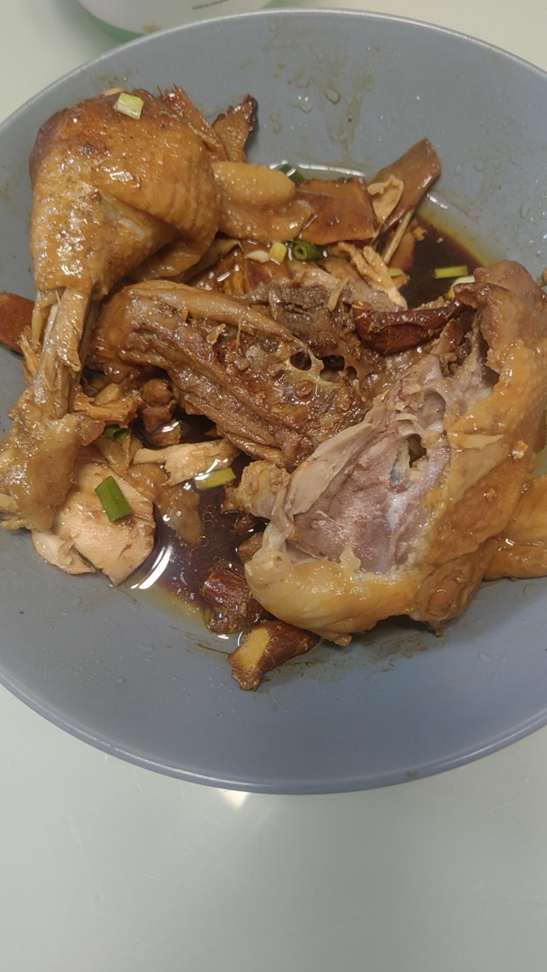 电饭煲柱侯酱焖鸡