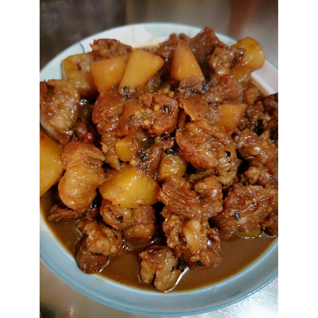 土豆胡萝卜烧牛肉