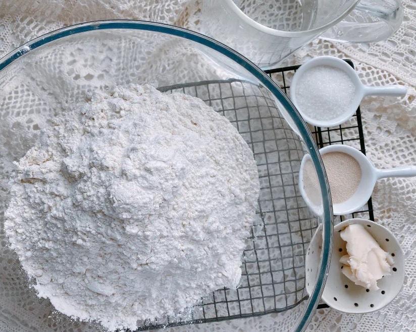 纯奶手撕吐司的做法 步骤1