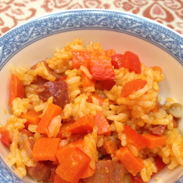 红色系茄汁炒饭