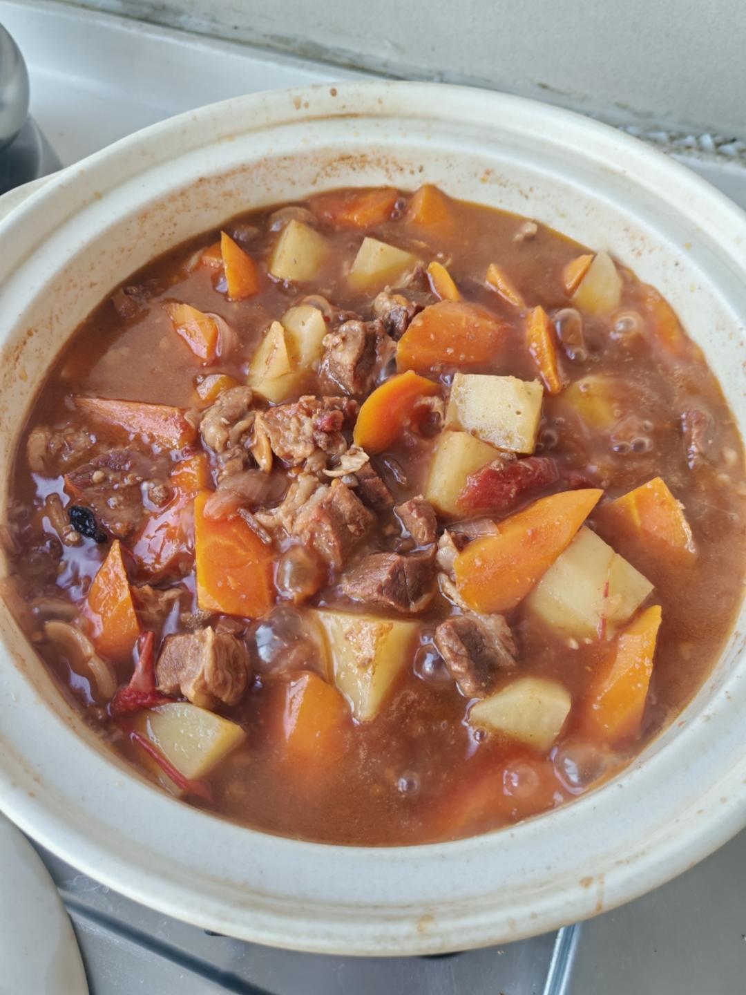 番茄土豆炖牛腩