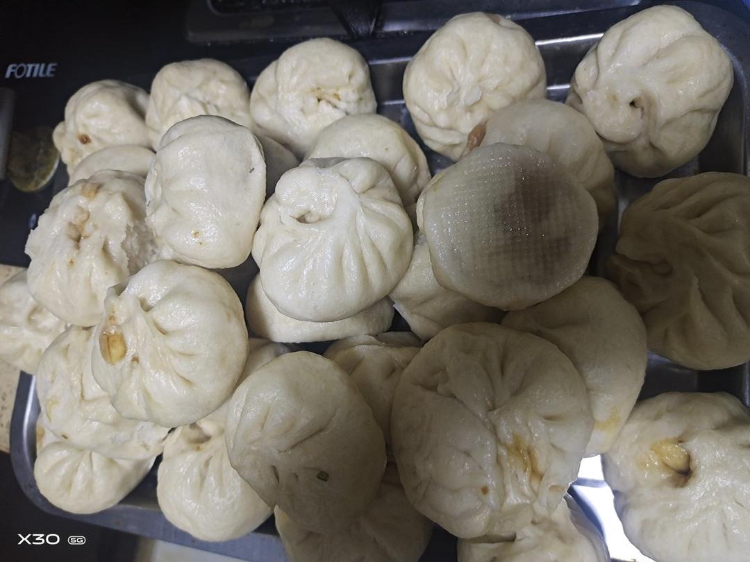 神仙配方肉包子     15个左右