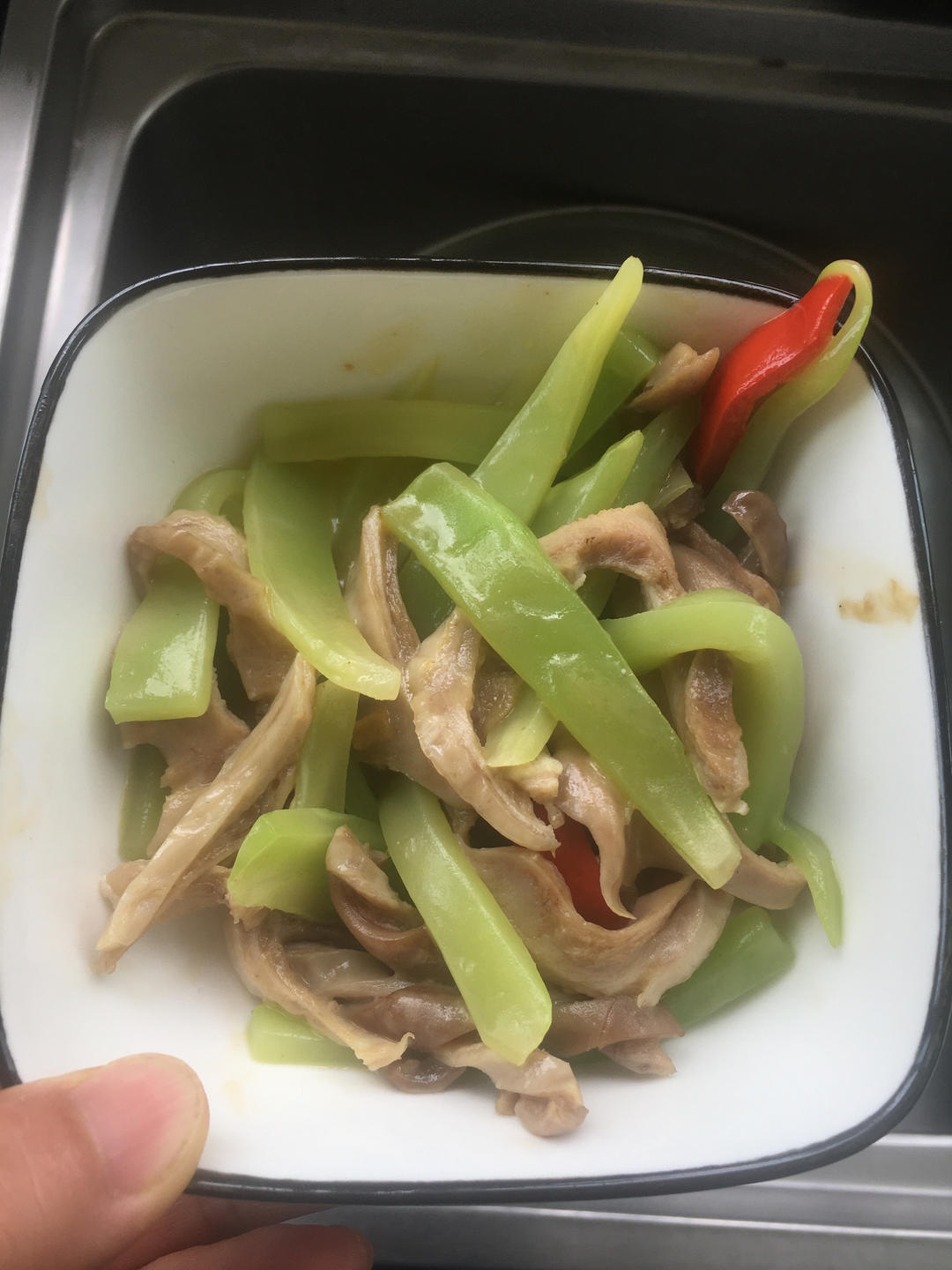 大蒜烧肚条