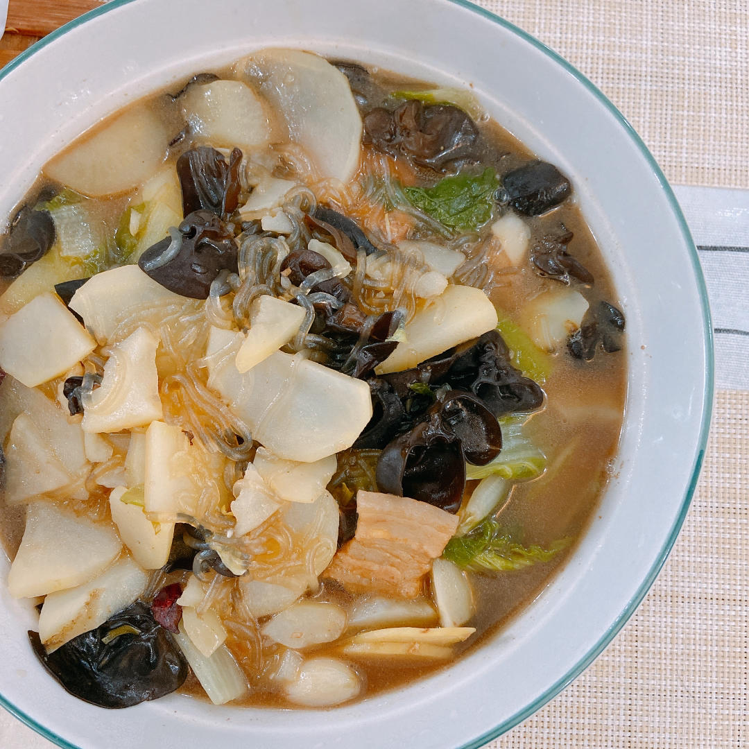 红烧肉大烩菜
