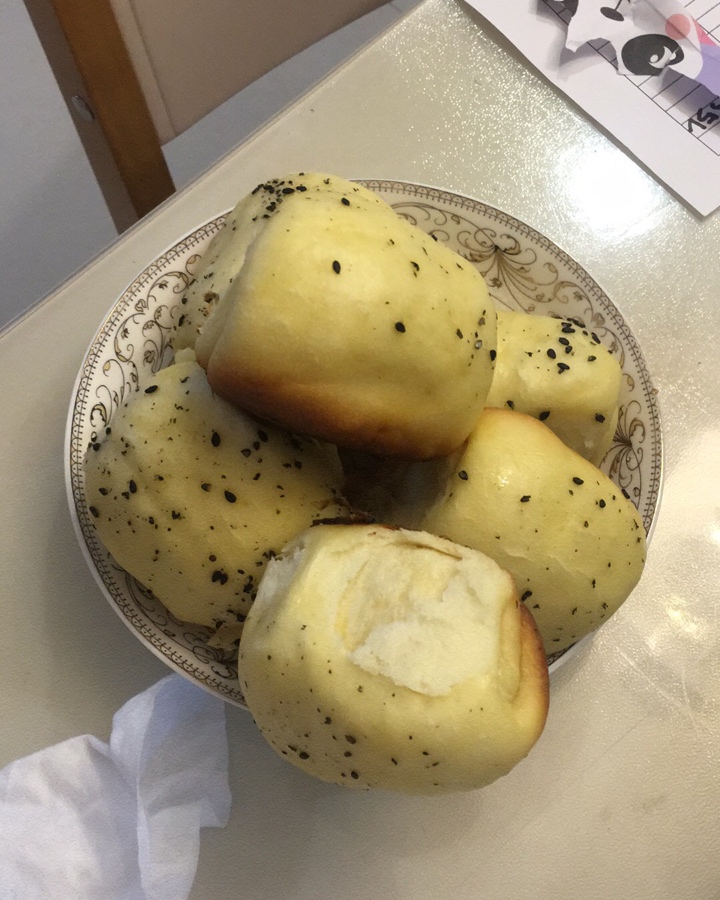不用烤箱，用电饭锅就能做出蔓越莓面包