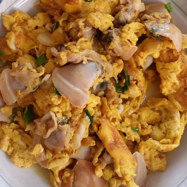 文蛤蘑菇炒鸡蛋的做法