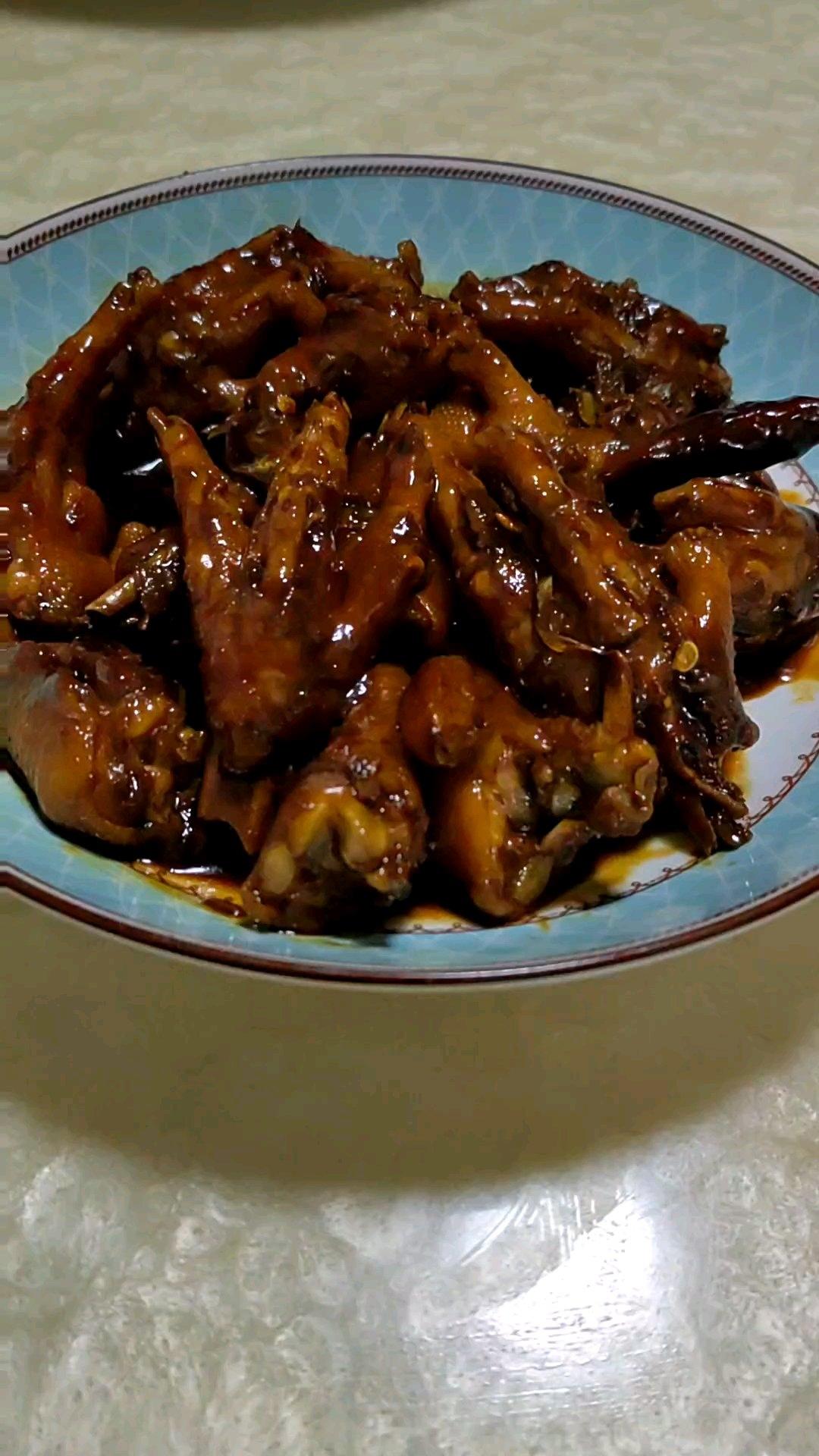 “销魂”卤鸡爪