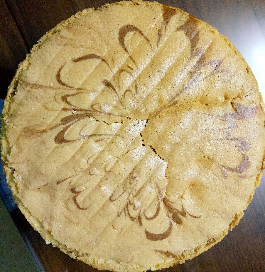 双色拉花戚风蛋糕