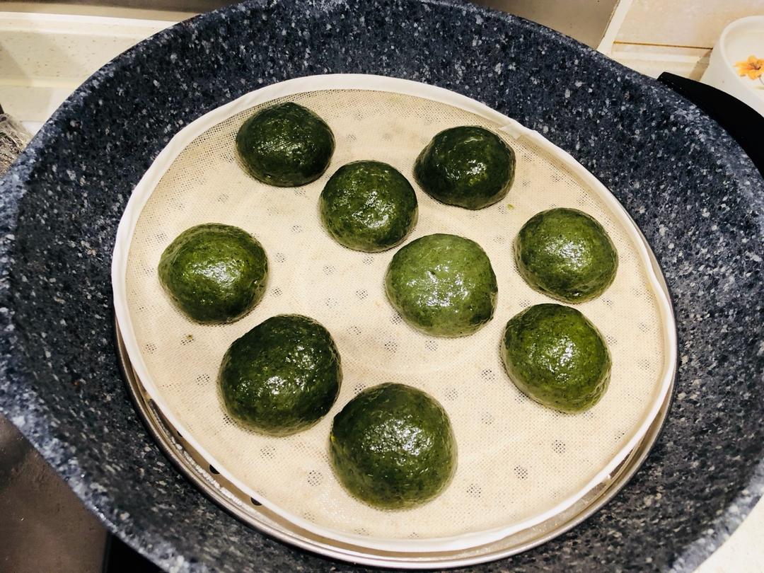 网红青团～～咸蛋黄肉松青团