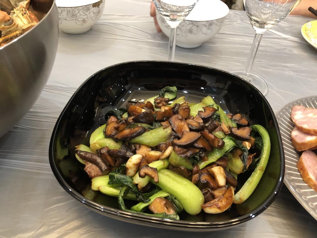 简易版香菇扒油菜