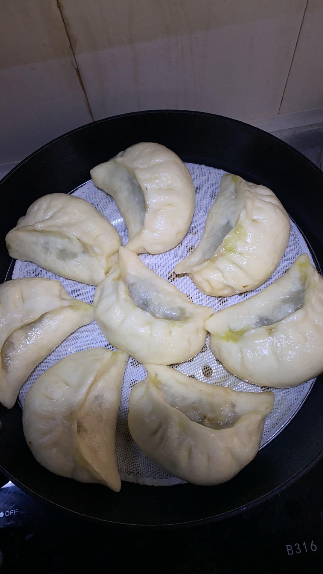 荠菜猪肉包子