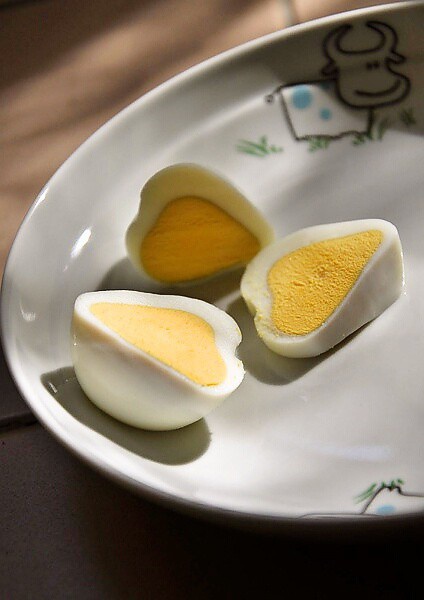 万球球做的心形水煮蛋