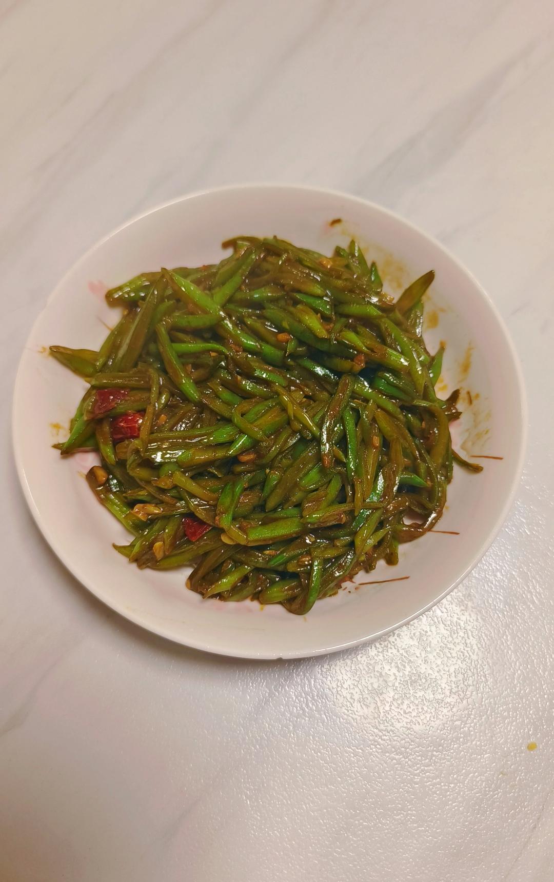 超级下饭的家常菜～清炒四季豆