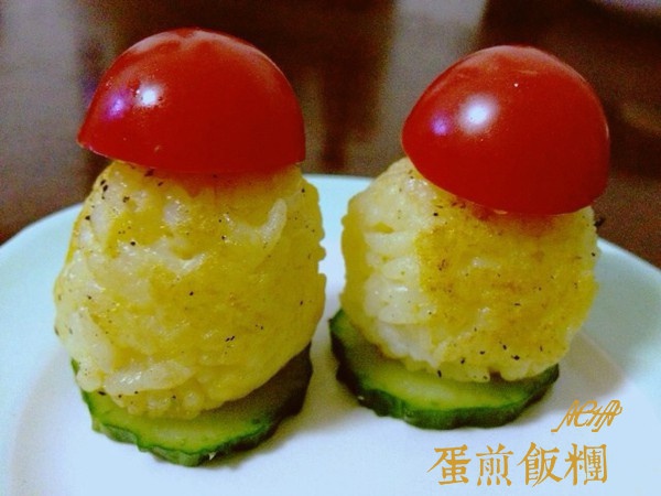 蛋煎饭团