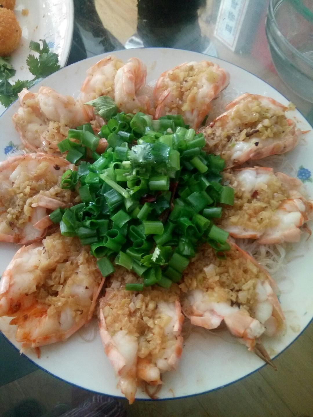 蒜蓉粉丝蒸虾