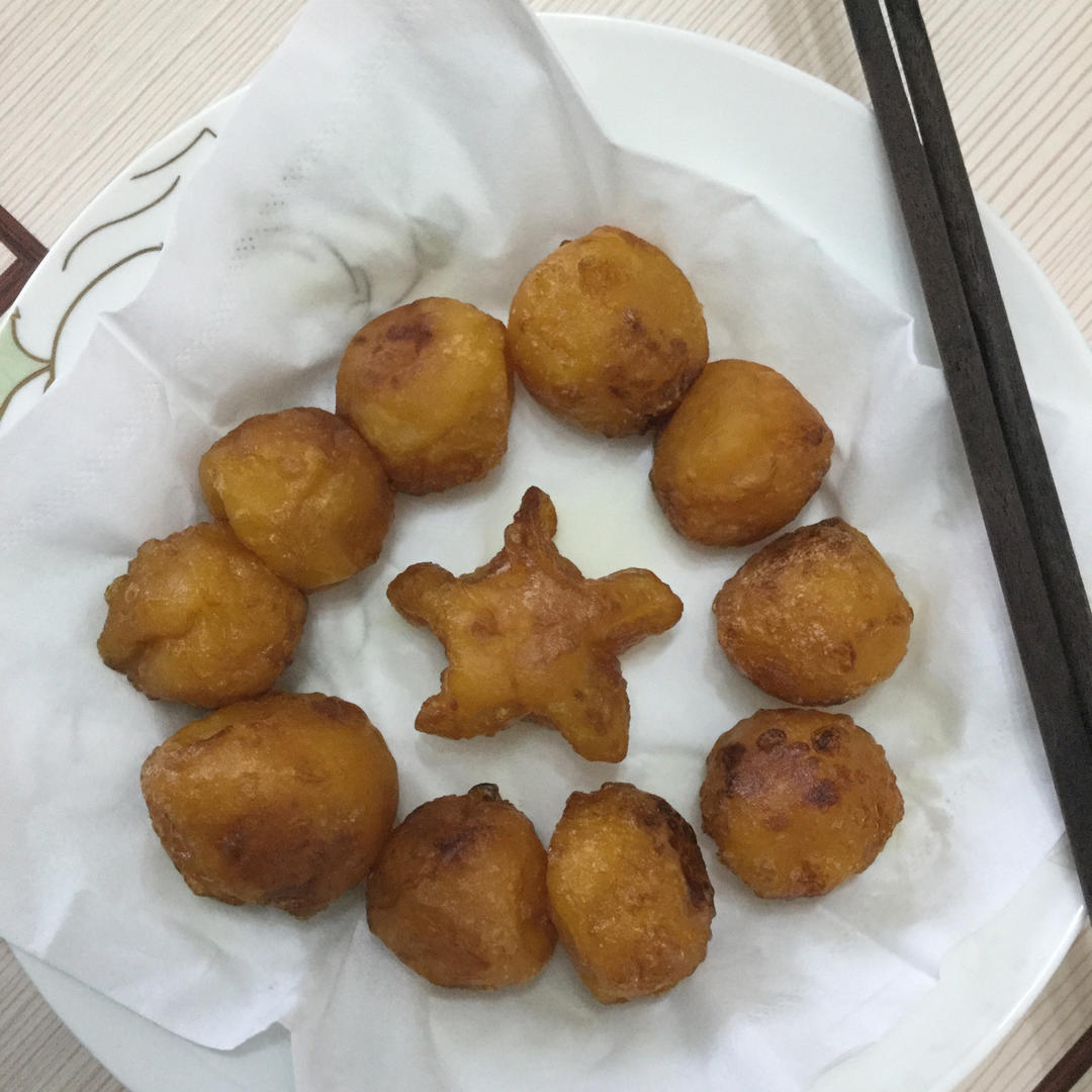 妈妈教炸的红薯丸子