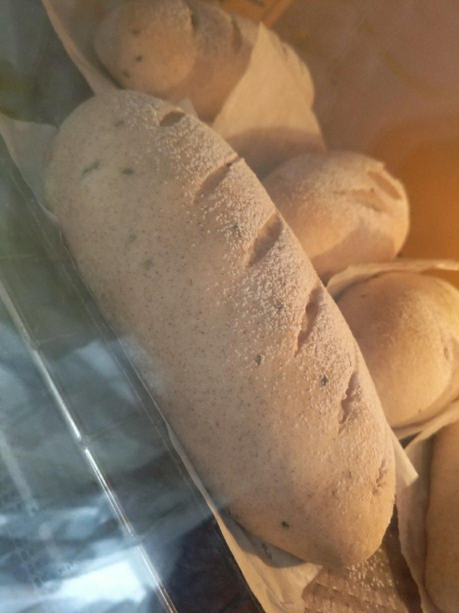 全麦松软小面包