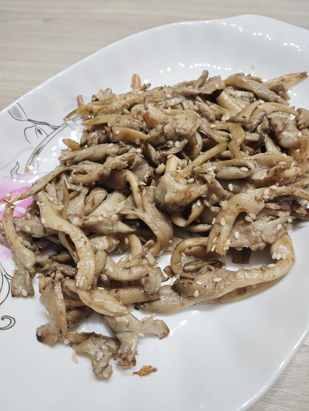 干煸平菇（有肉的味道）